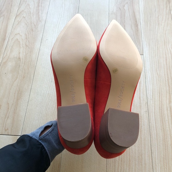 NWOB Sole Society Suede Red Andorra Block Heels - Picture 7 of 8